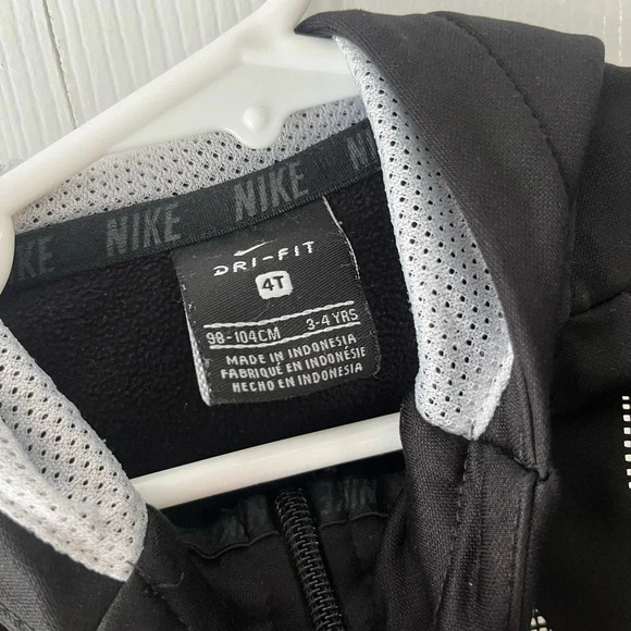 Nike Dri Fit Just Do It Black Full Zip Hoodie Hooded Sweats Kids/Toddler Size 4T - Picture 3 of 4